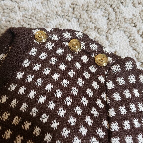 St. John Coll VTG White Cocoa Brown Sweater in Classic Geometric Knit Pattern 10 - Picture 6 of 12